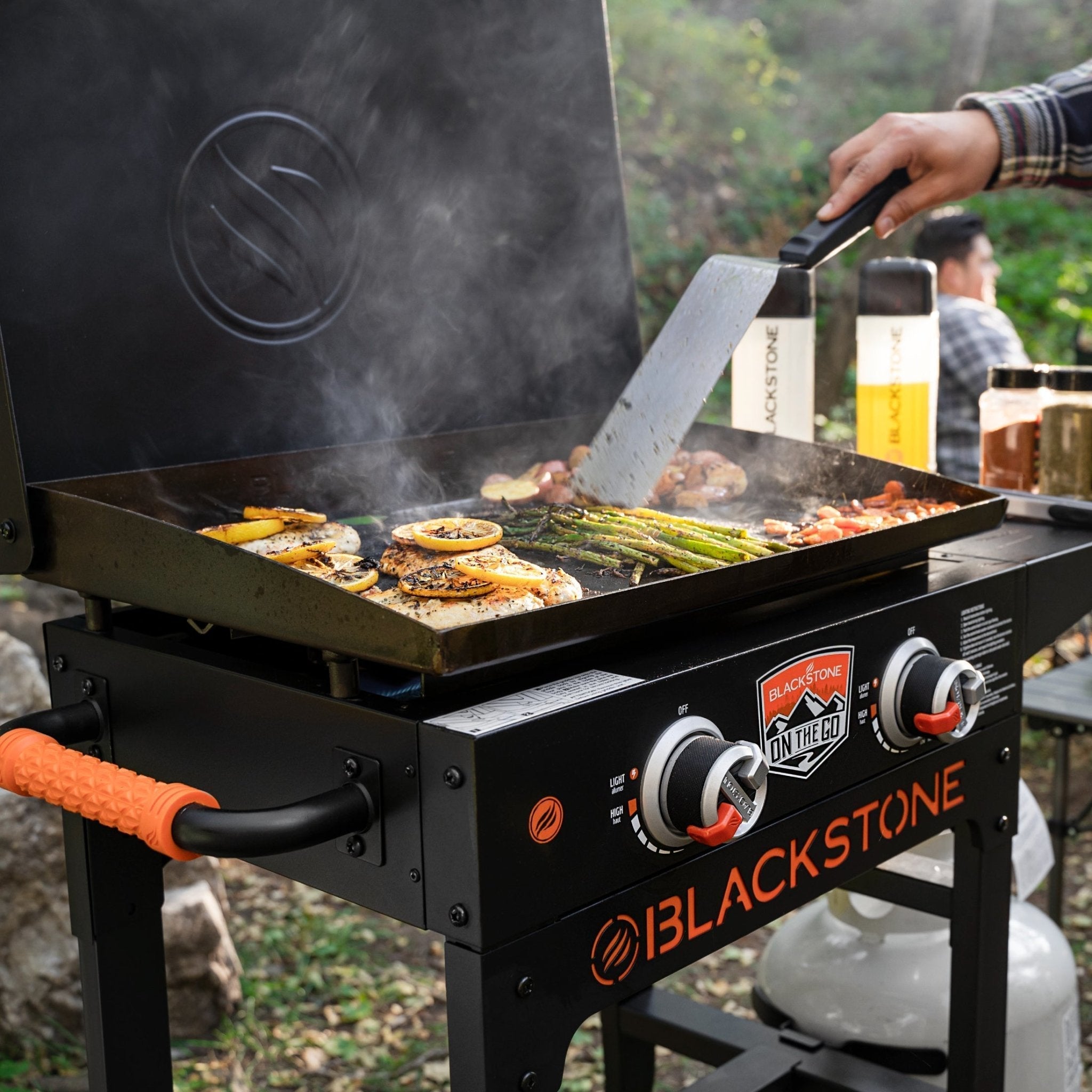 On The Go 22in Cart Griddle W/Hood