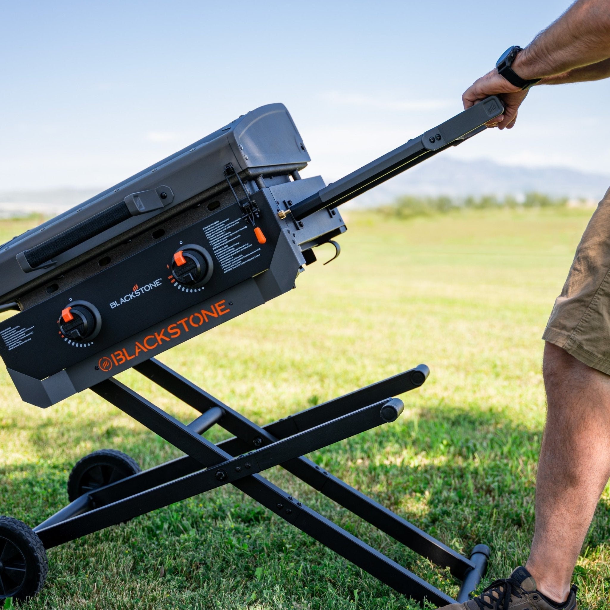 22" Griddle with Flexfold® Legs